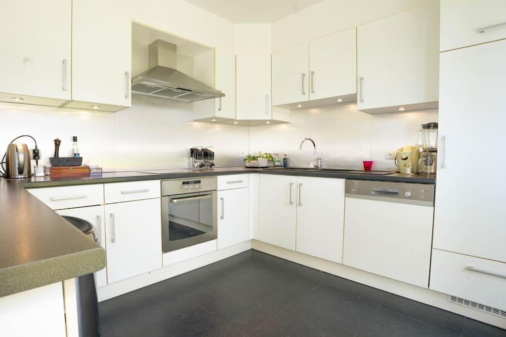 Appartement Tres Lumineux De 120M2 Brussel Buitenkant foto